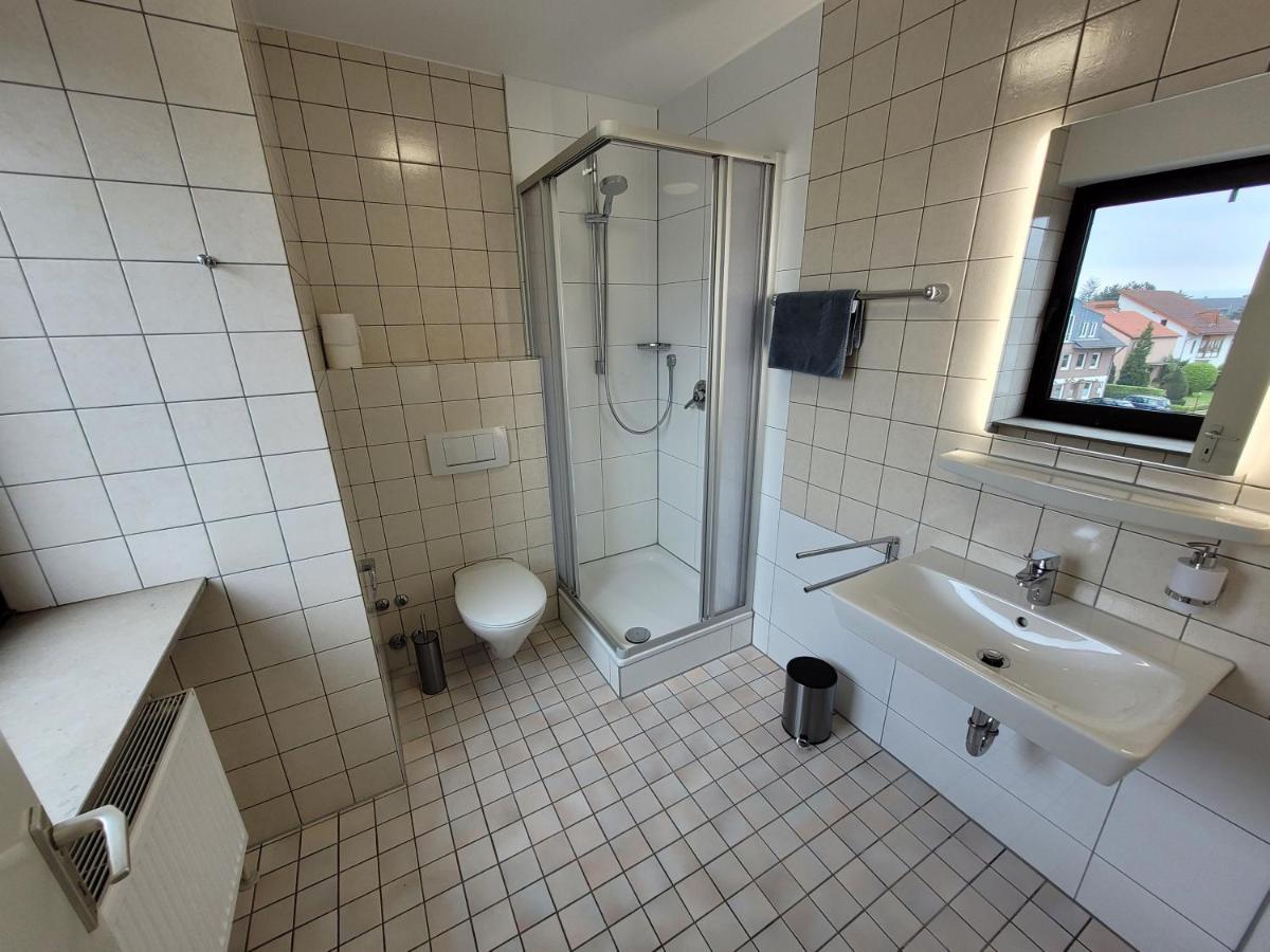 Guesthouse Wi Rooms Юлих Экстерьер фото