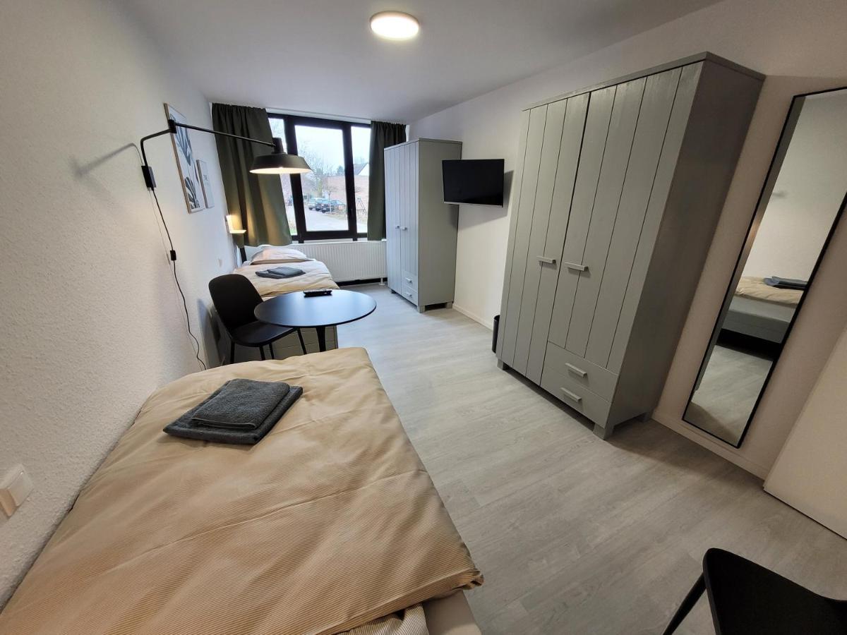 Guesthouse Wi Rooms Юлих Экстерьер фото